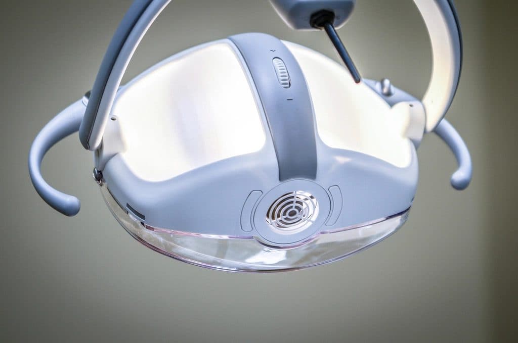 Dental treatment light